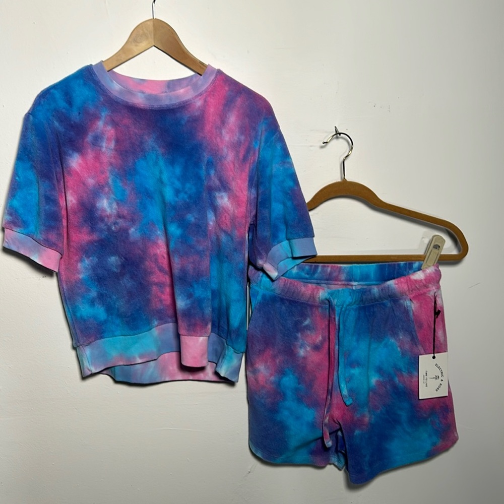 Electric & Rose Tie Dye Terry Cloth Matching Set NWT